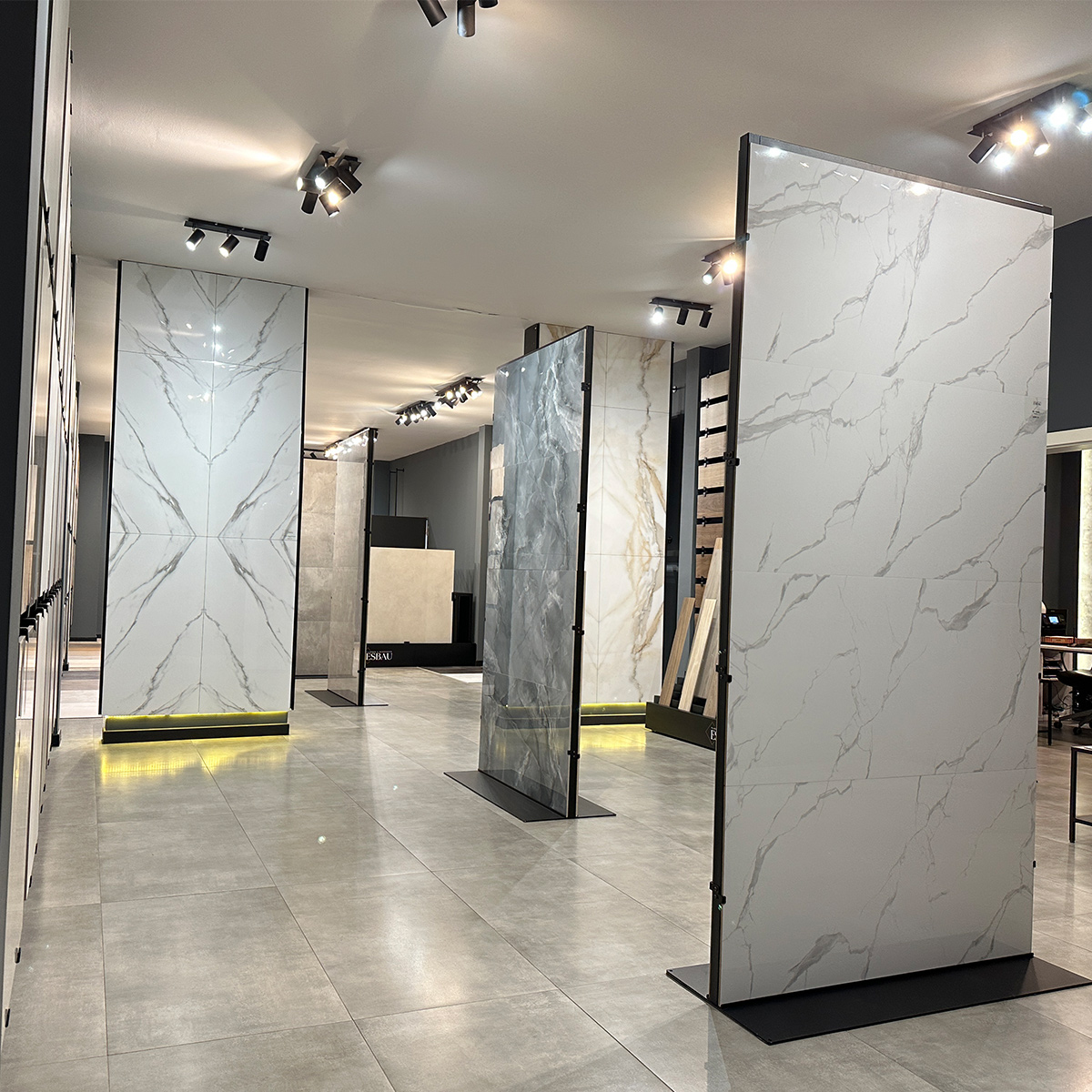 fliesen bremen showroom innenansicht3